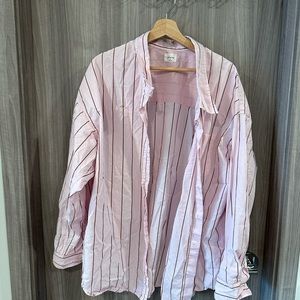 Aritiza oversized button down shirt